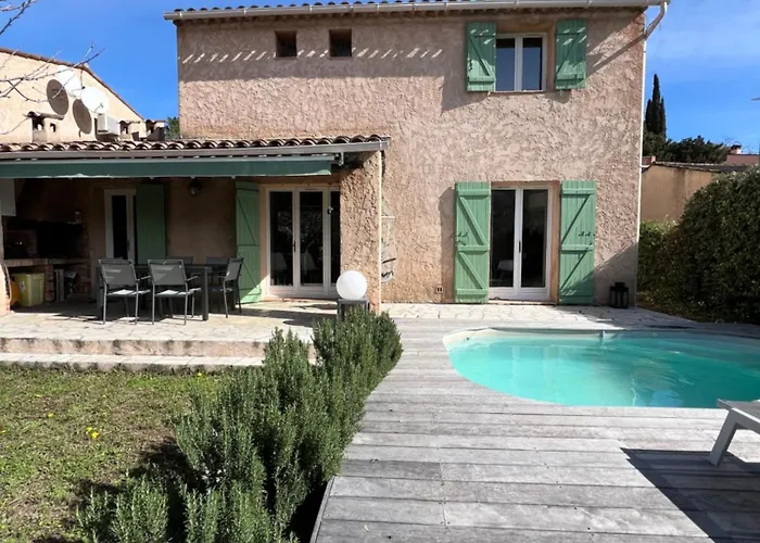 Villa Sur La Cote D\'Azur Avec Piscine